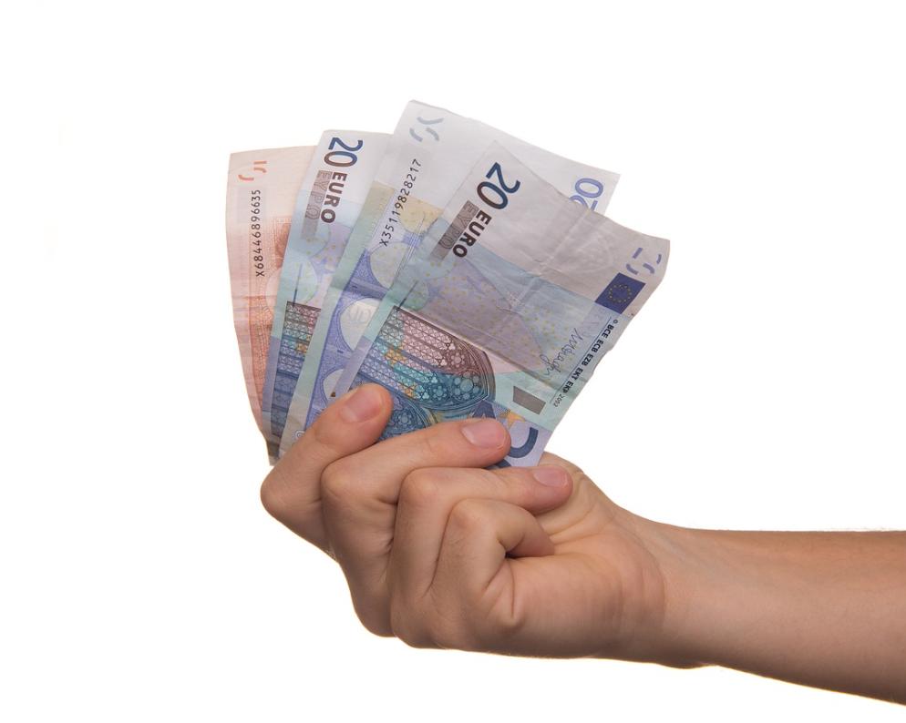 Pozor na splátky! Ak neplatíte včas, váš dlh sa môže predražiť